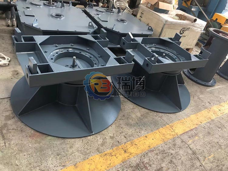 周邊傳動(dòng)刮泥機(jī)